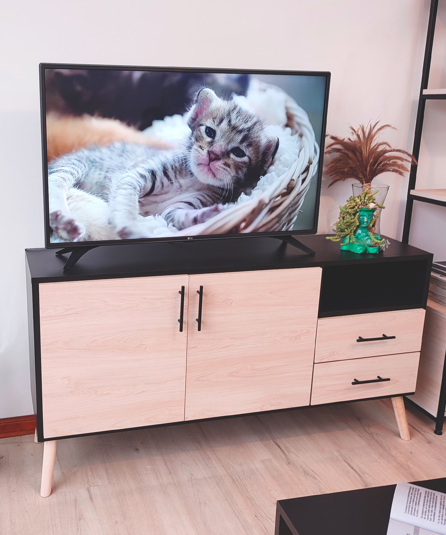 Mesa para TV/Sala Bromelias