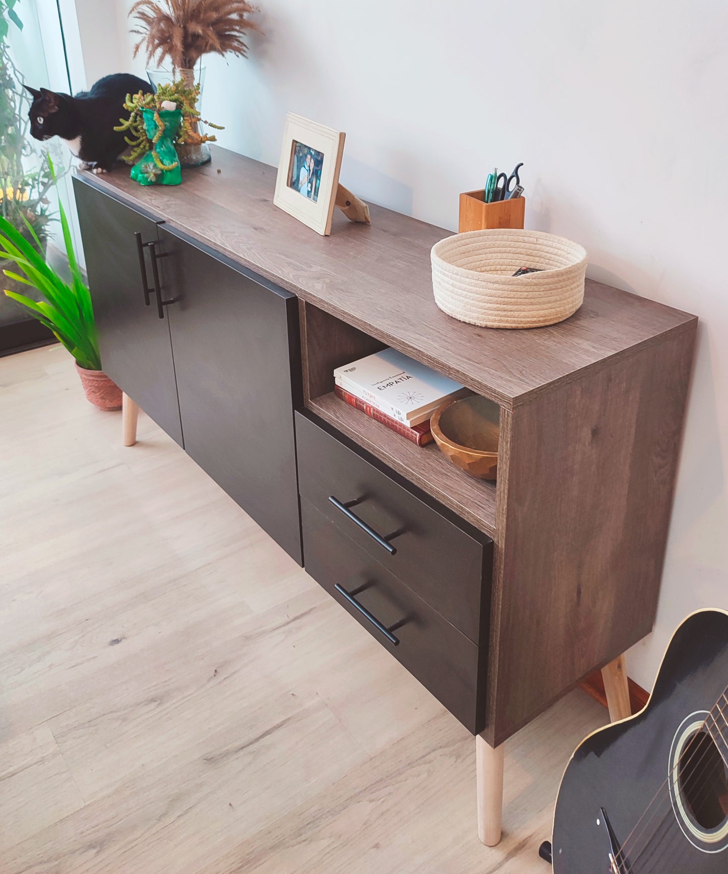 Mesa para TV/Sala Bromelias