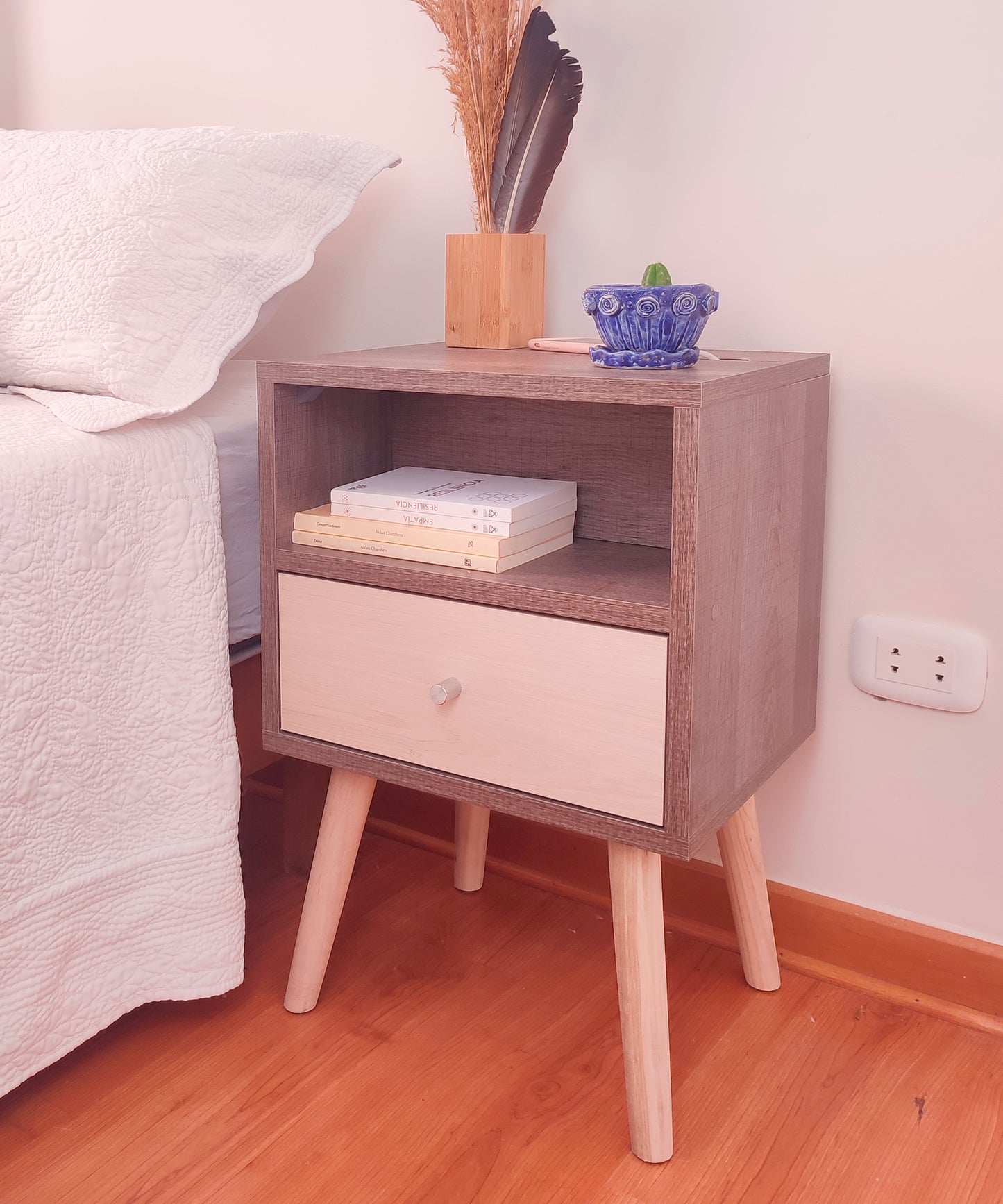 Mesa de Noche Abedul