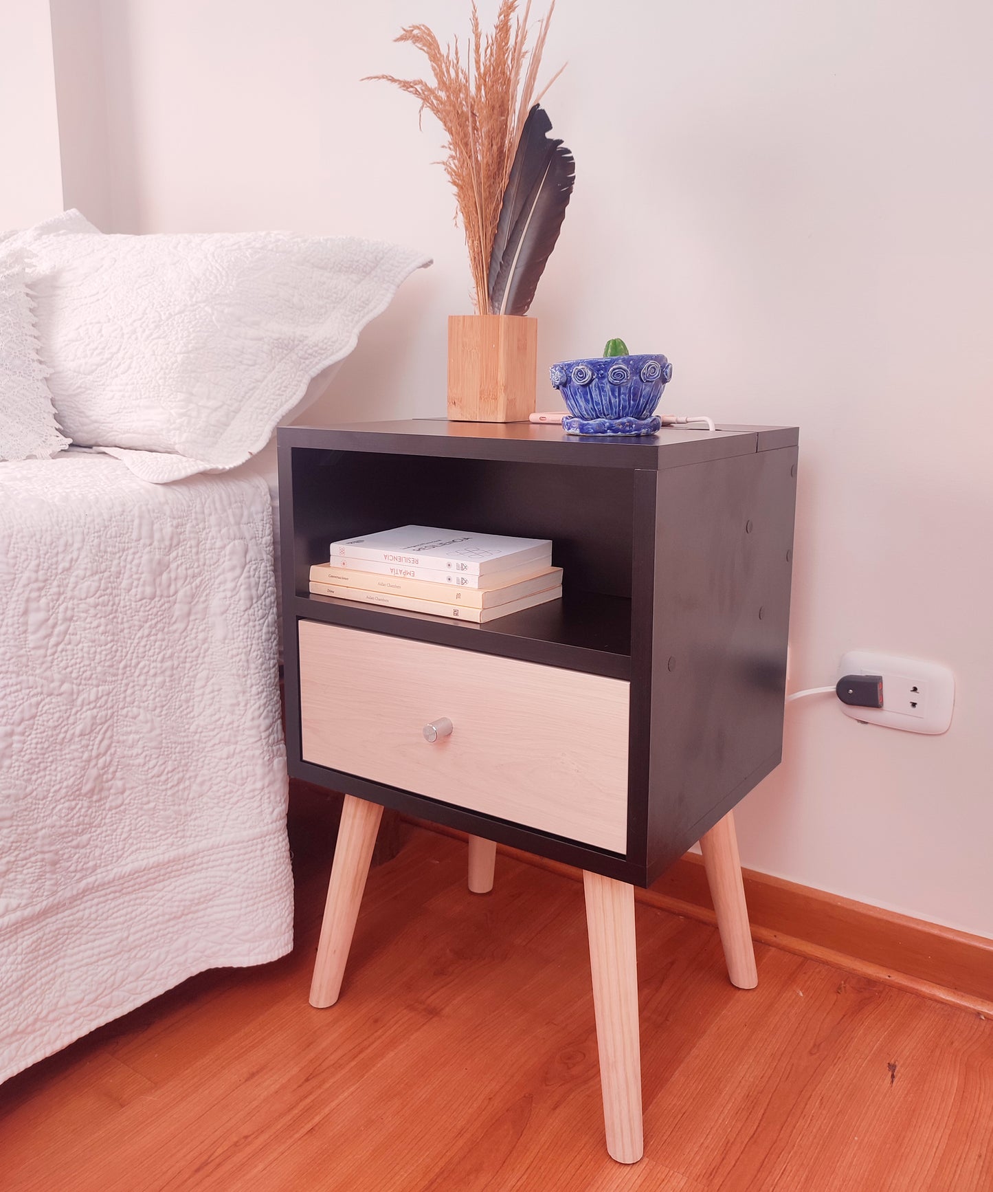 Mesa de Noche Abedul